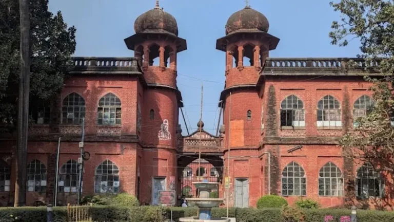 Two Visitors Say They Were Forced to “Confess” to Homosexuality at Dhaka University’s Shahidullah Hall